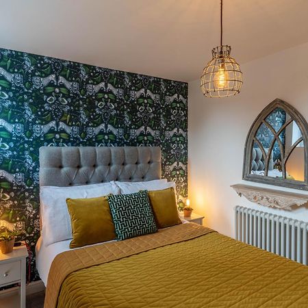 Luxury Chapel Apartment Within City Walls Chester Exterior foto