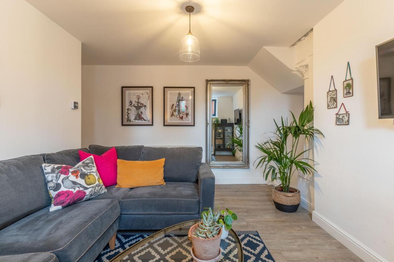 Luxury Chapel Apartment Within City Walls Chester Exterior foto