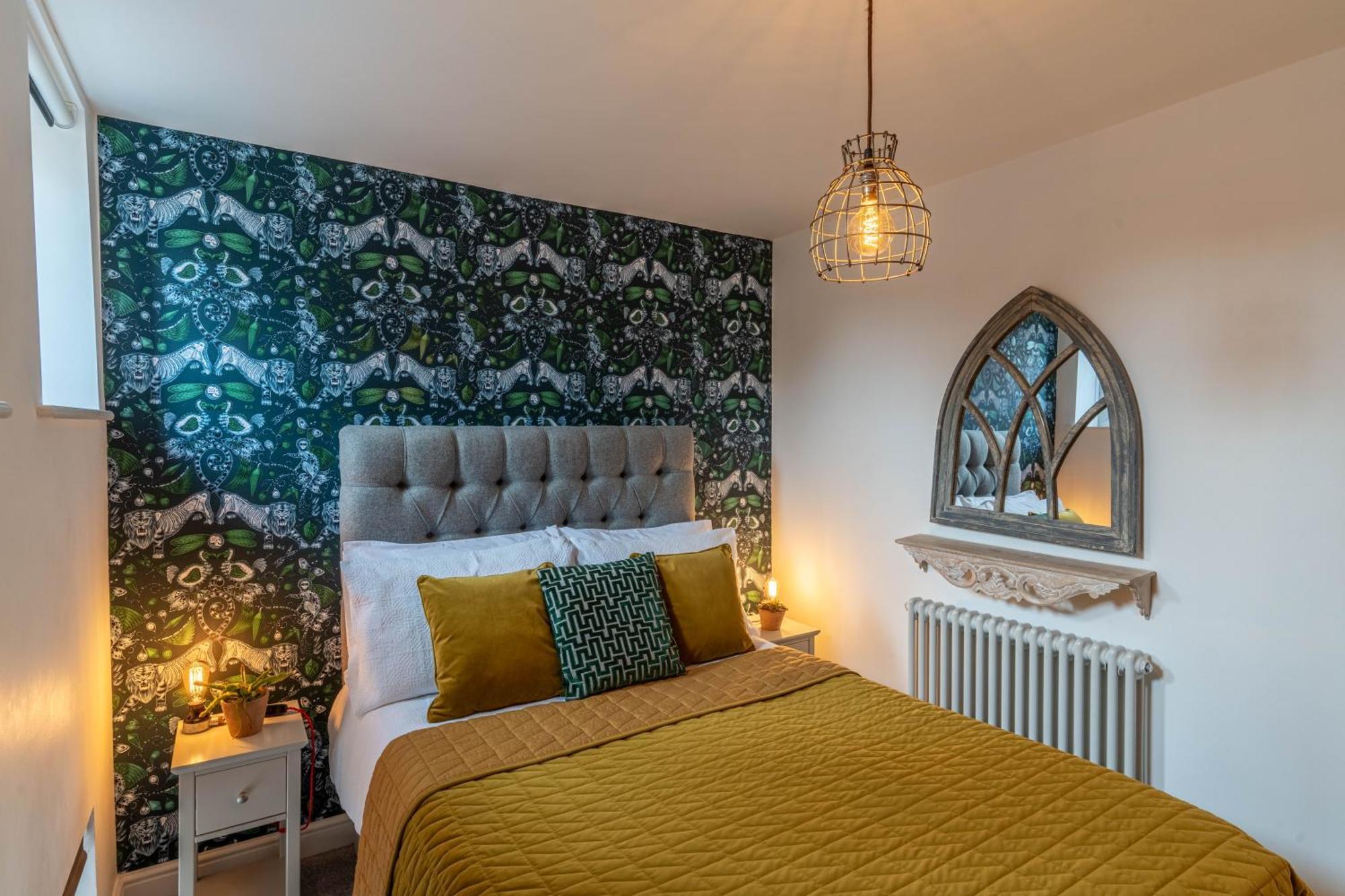 Luxury Chapel Apartment Within City Walls Chester Exterior foto
